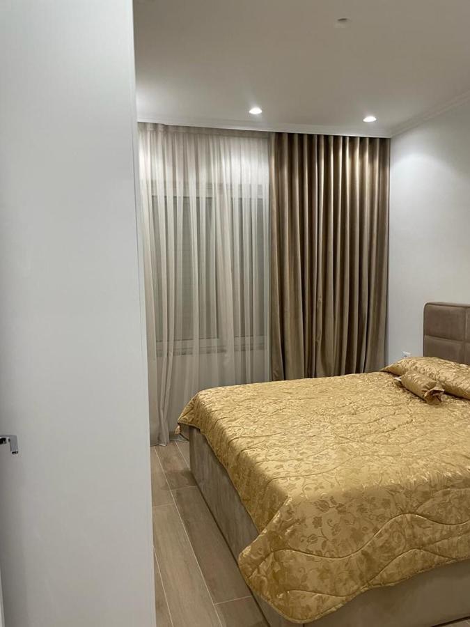 City Center Apartment Kafe Flora Tirana Exterior foto